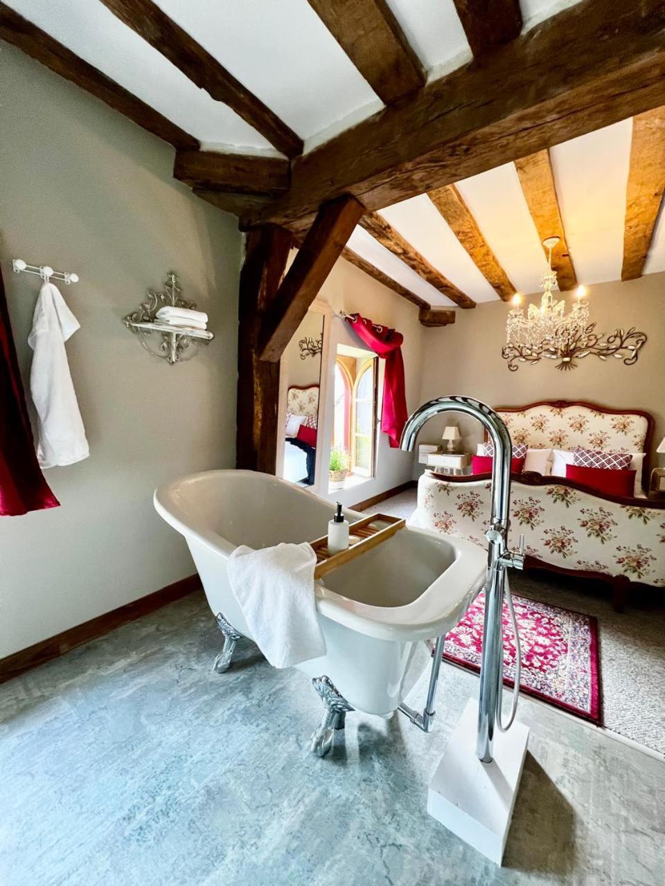 Vincent B&B Boussac  Екстериор снимка